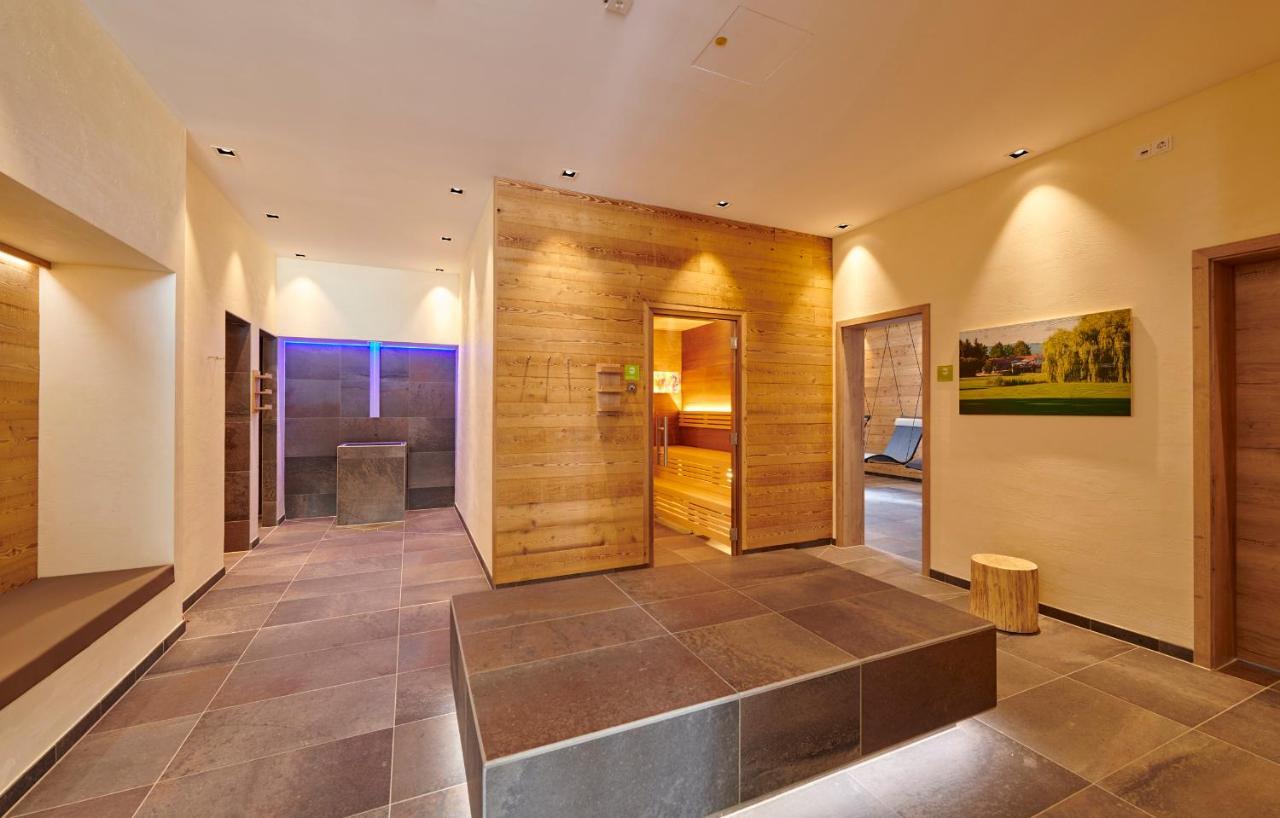 Kirchroth Bachhof Resort Hotel מראה חיצוני תמונה