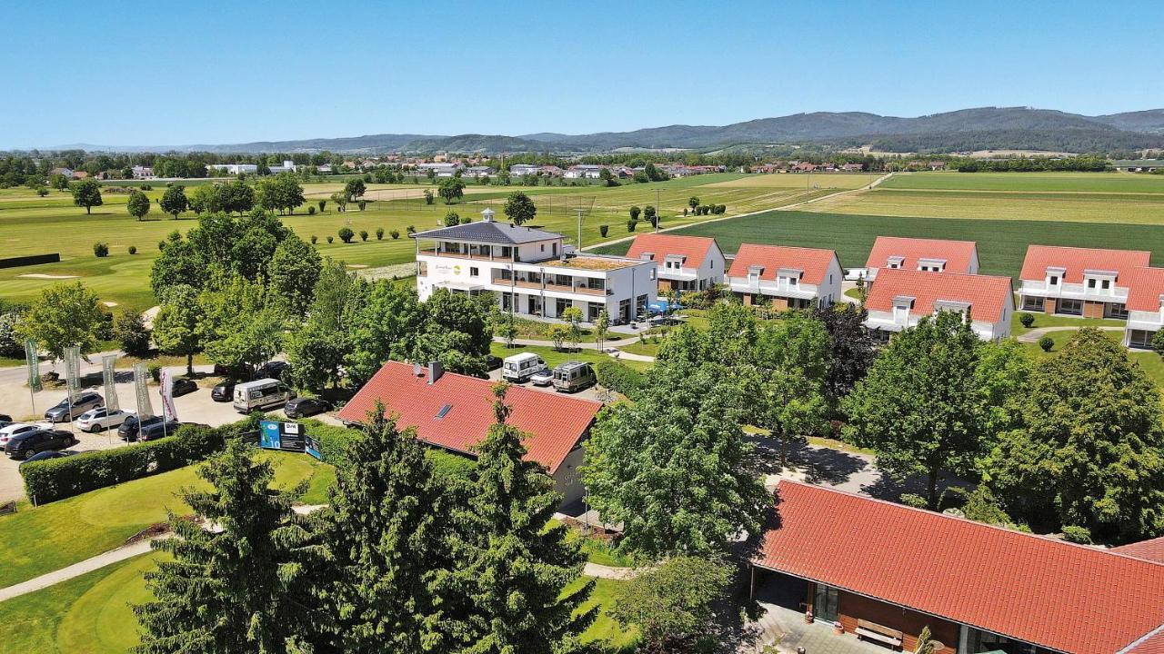 Kirchroth Bachhof Resort Hotel מראה חיצוני תמונה