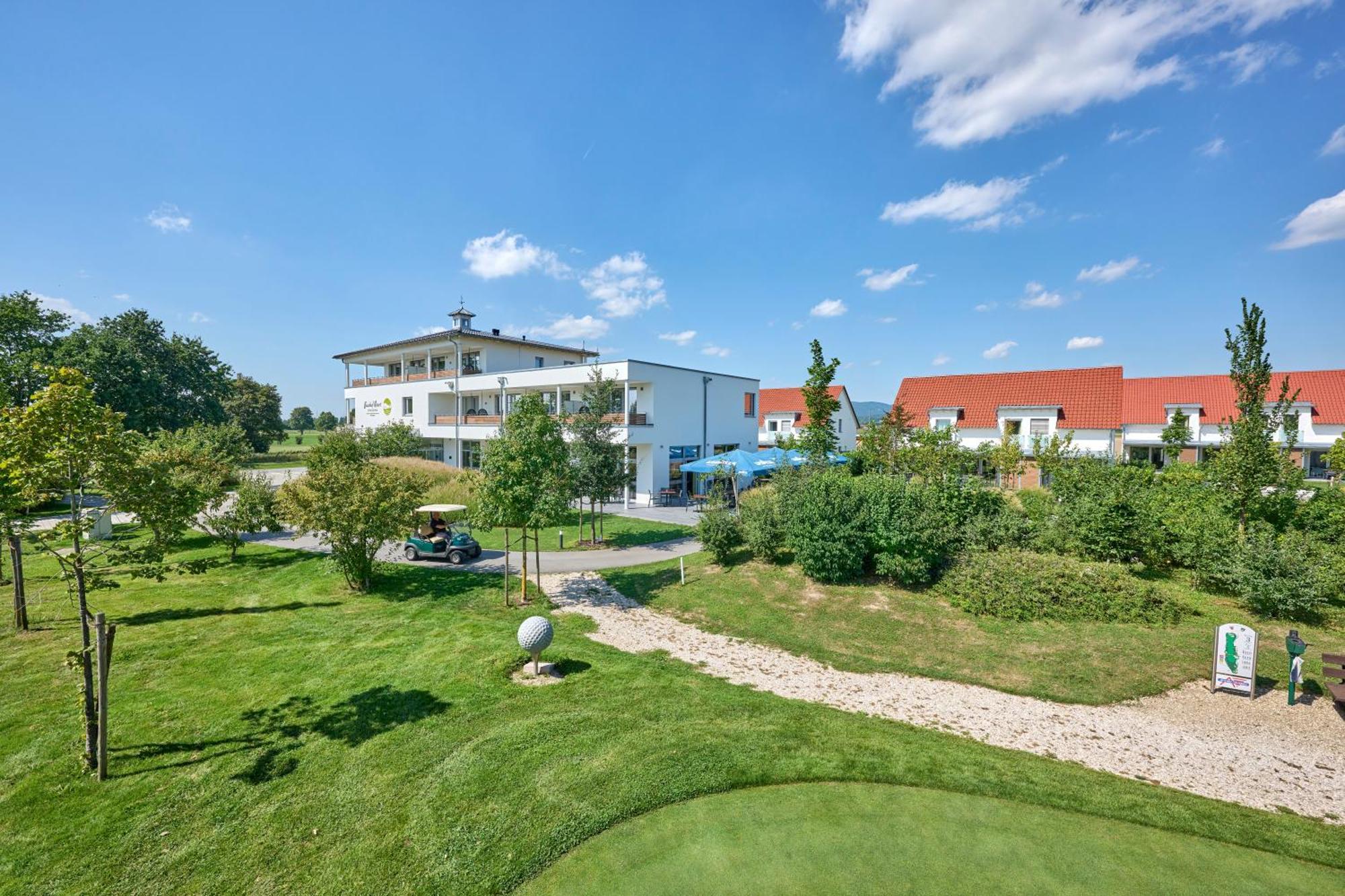 Kirchroth Bachhof Resort Hotel מראה חיצוני תמונה